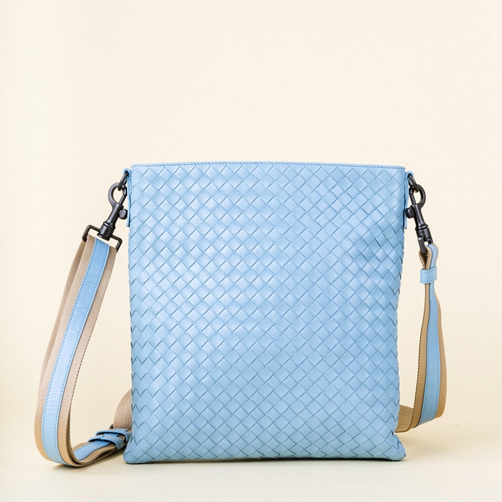 Bottega Veneta Ciel Intrecciato VN Crossbody Bag